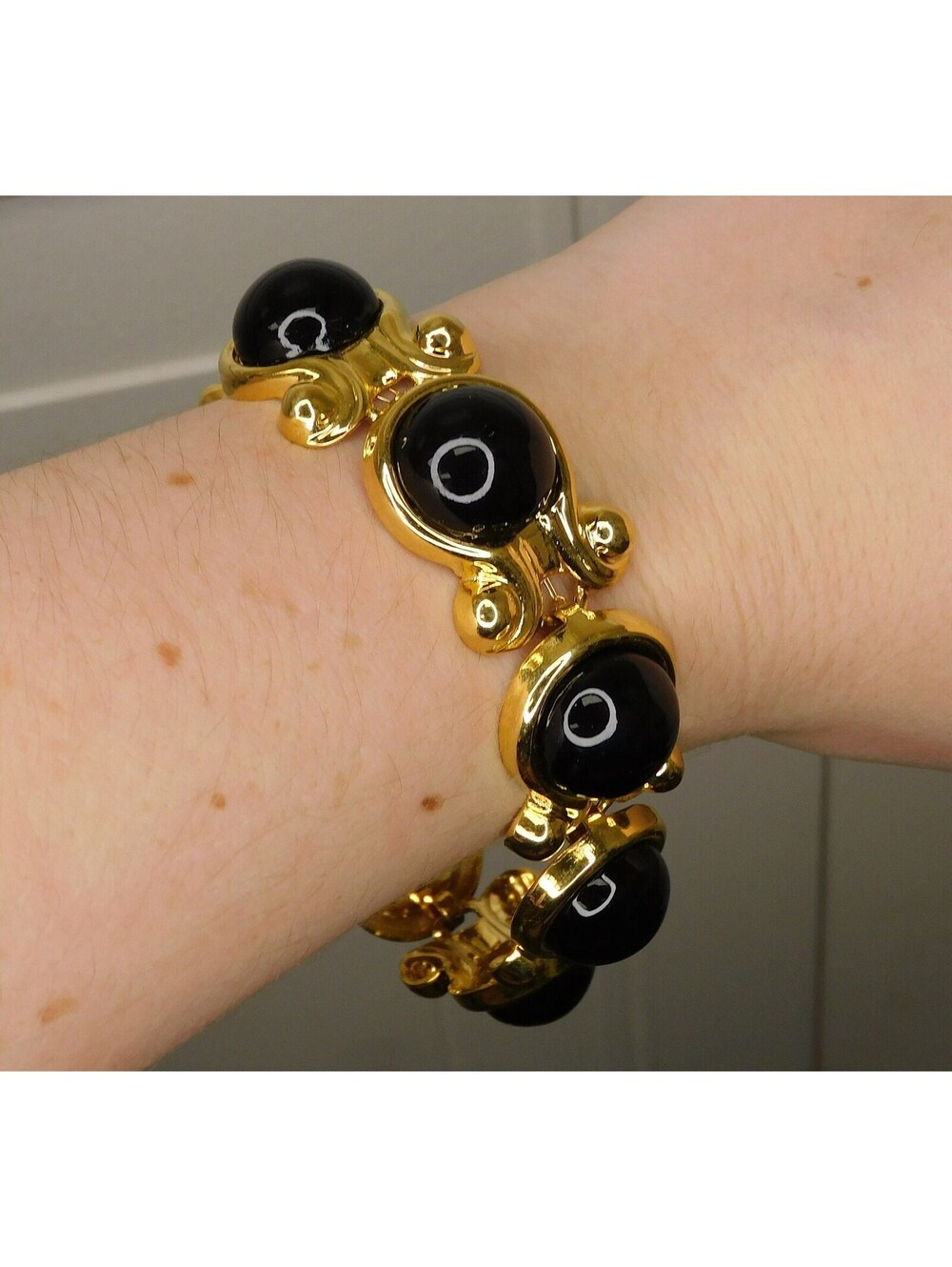 Vintage Gold and Black Costume Bracelet Toggle closure